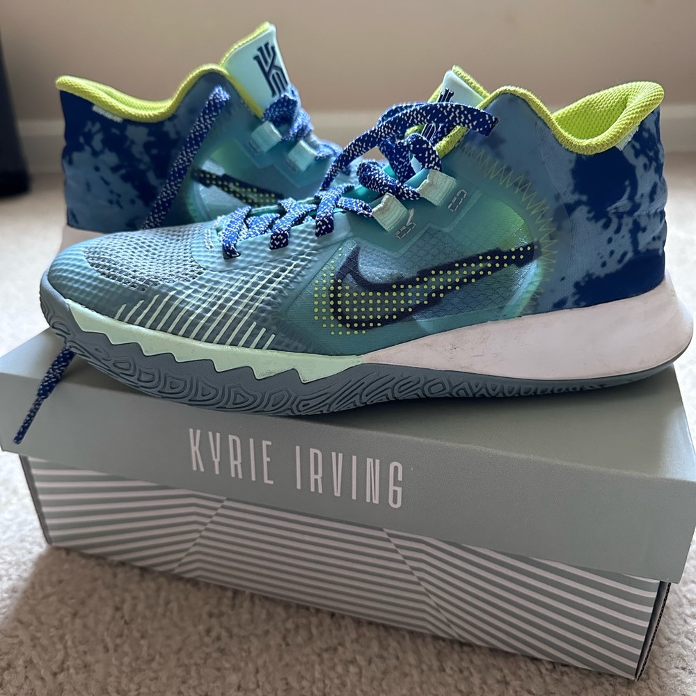 Kyrie Irving Basketball Shoes